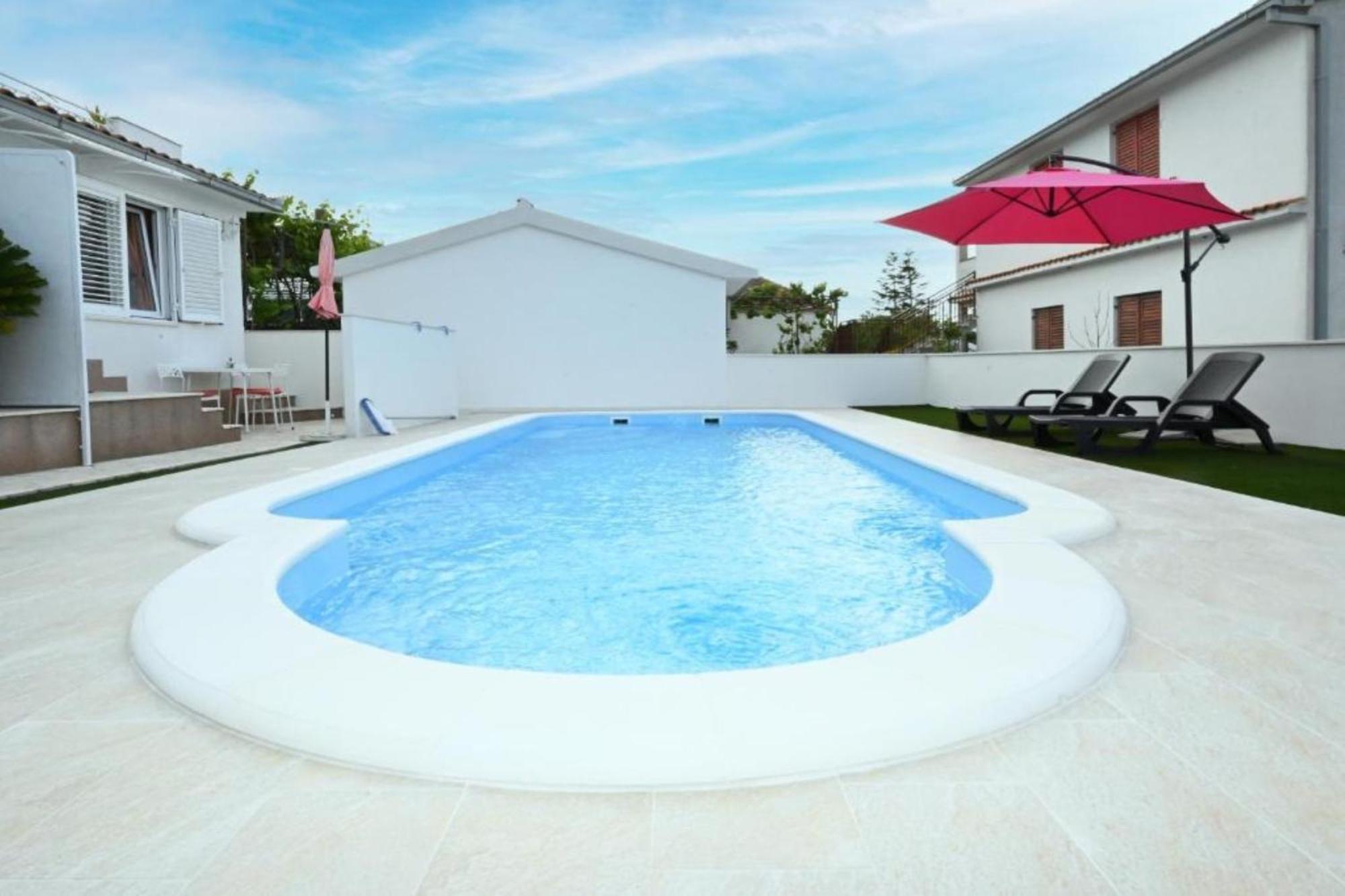 Apartments Mihovilovic - 50 M From Beach Slatine Exterior foto